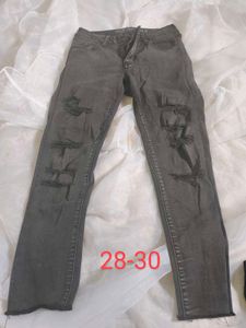 Distressed Skinny Jeans
