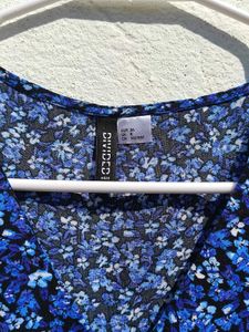 H&amp;M Blue Floral Button-Down Dress