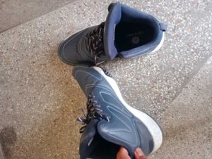 Athletic basketball Shoes