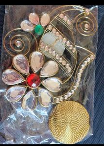 Decorative Showpiece