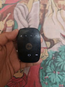 JioFi M2S Black | 4G Router from Jio