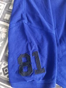 Van Huesen Poloneck Tshirt