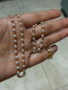 Pearl &amp; Gold Tone chain