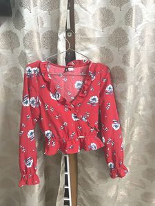 H&amp;M Red Floral Ruffle Blouse