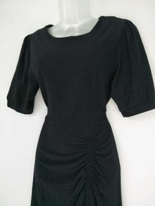Elegant Black Gathered Waist Midi Dress