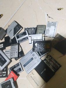 Mixed Lot of Phone Batteries