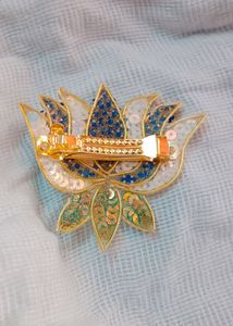 Premium Most Selling Lotus Clip In Budget
