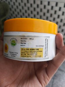 De Tan Pack And Hair Rebonding Material Q