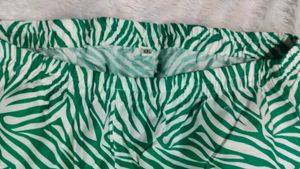 ✅🆕BRAND New Stylish Pista green Coord Set🆕✅