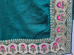 without blouse saree