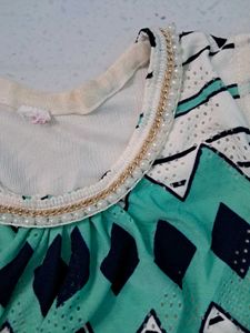 Girls&#39; Geometric Print Top💚🌻🌿