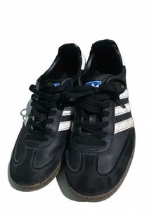 Adidas Samba Sneakers