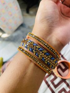 Traditional bangle set