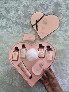KIMIRICA Love Story Bath &amp; Body Care Set