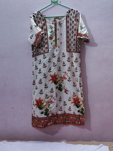 Kurti Set.