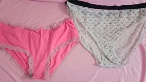 Comfortable & Stylish Women's Briefs (Set of 2)