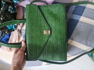 Mirragio Green Satchel bag