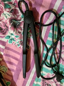 Nova NHS-860 Hair Straightener
