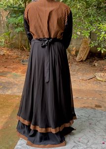 Elegant modern abaya