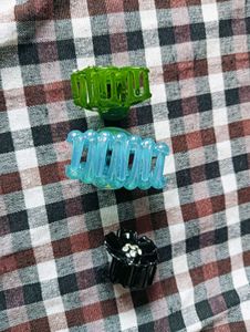 Black Flower Brooch