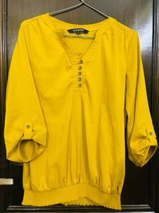 Mustard Top with 3/4 Sleeves