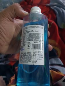 lBOMBAY SHAVING DEO + 500ml Sanitizer Free Combo D