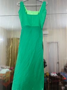 Cape dress- Front open- side zip