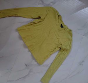 A Nice Yellow Top