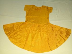 Girl,S Frock