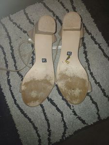 Nude colour 👠  Heels
