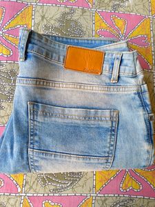 Fade Colour Ruuged Jeans 34 Waist