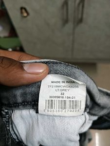 Stylish Grey Jeans