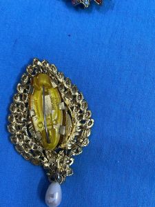 Vintage Brooch Collections(saree Pins)