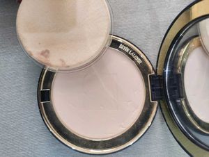 Estee Lauder Translucent Pressed Powder