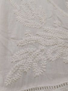 Sleeveless White Kurta