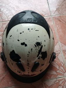 Helmet..😍