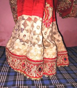 Designer Saree With Blouse