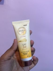 Rivela Lite Tinted Sunscreen