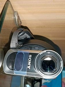 Sony DCR HC-52 MiniDV Handycam