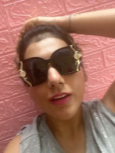Diamond Gold flower Classy  Trending  Sunglasses