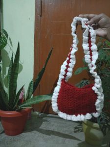 Crochet Marron &amp; White Bag