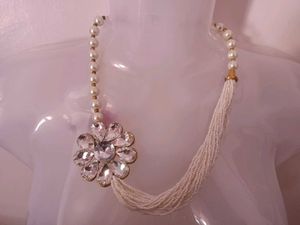 Pearl Necklace Set