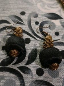 Necklace &amp; Earring Set