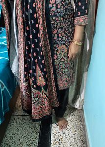 Woolen Suit With Velvet Dupatta