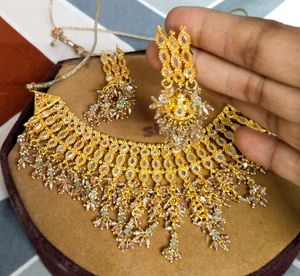 Precious White Stone Set With Earrings