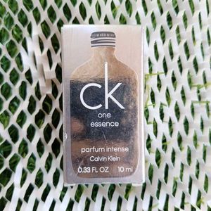 CK One Essence