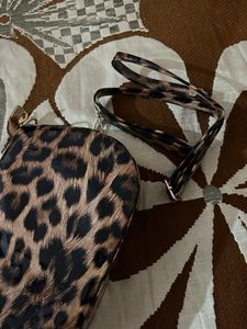 Tigerprint Side Bag