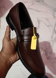 Invictus Brown Leather Loafers
