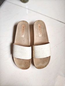 Off White Wedges Rainy