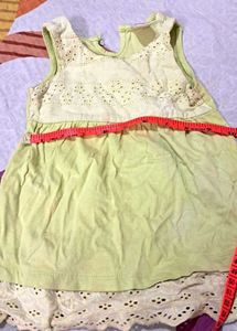 Baby  Green Frock.  6 To 12 Month.cotton
